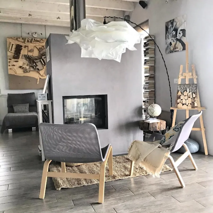 Il Sassoscritto Bed And Breakfast Montecalvo Versiggia Italy