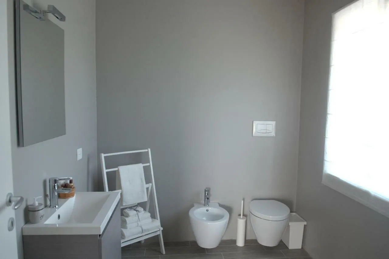 Bed & Breakfast Il Sassoscritto Bed And Breakfast Montecalvo Versiggia