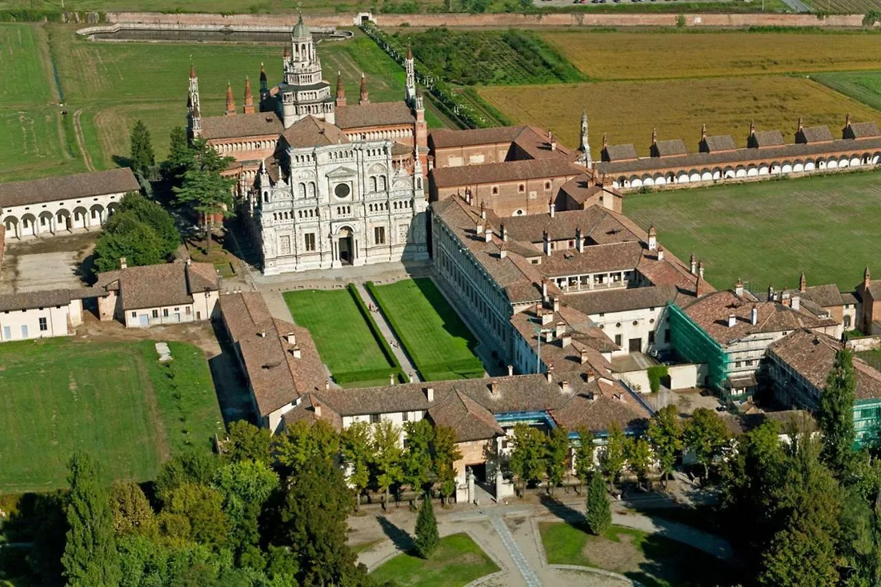 **** Bed & Breakfast Il Sassoscritto Bed And Breakfast Montecalvo Versiggia Italy