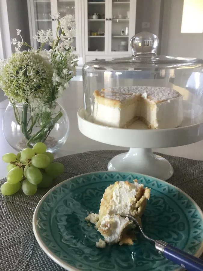 **** Bed & Breakfast Il Sassoscritto Bed And Breakfast Montecalvo Versiggia Italy