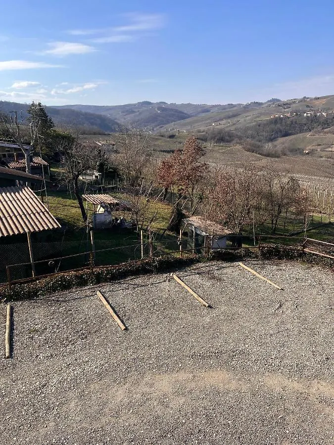 Il Sassoscritto Bed And Breakfast Montecalvo Versiggia Bed & Breakfast